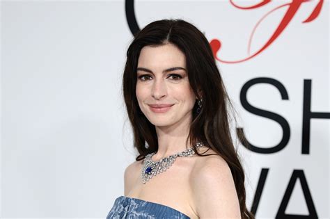 anne hathaway pussy|anne